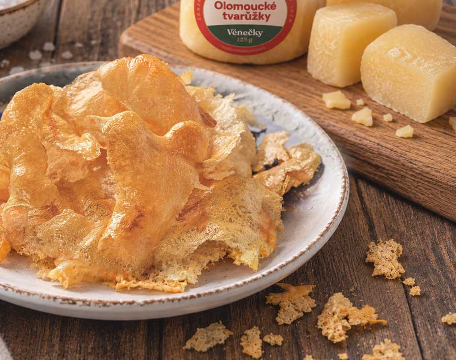 Tvarůžkové chipsy